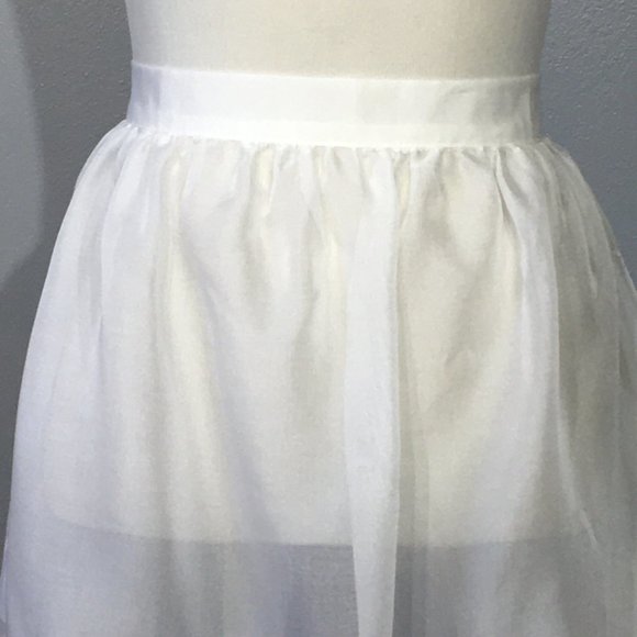 Vintage Long White Apron, Makylene Fabric Made in Spain, Cottagecore Pinafore - Picture 9 of 14